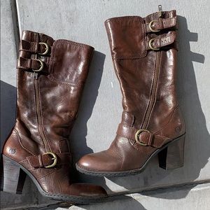 Born Trendy brown boots